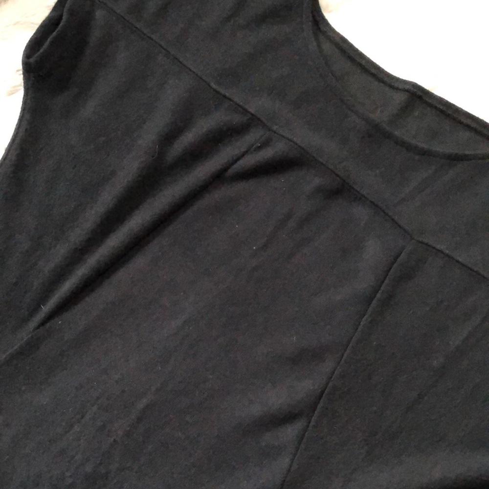 Black shift‎ dress - Picture 2 of 5